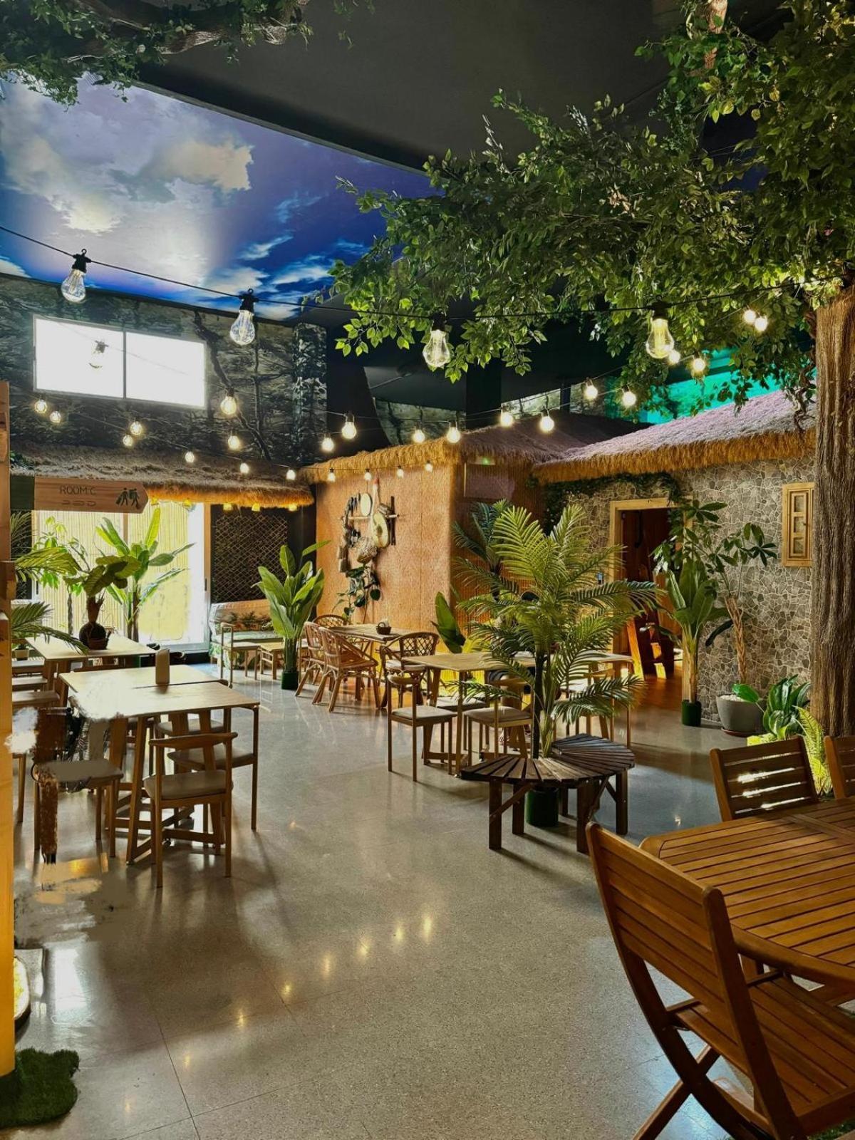 The Pod Suite Hostel Village 발렌시아 외부 사진