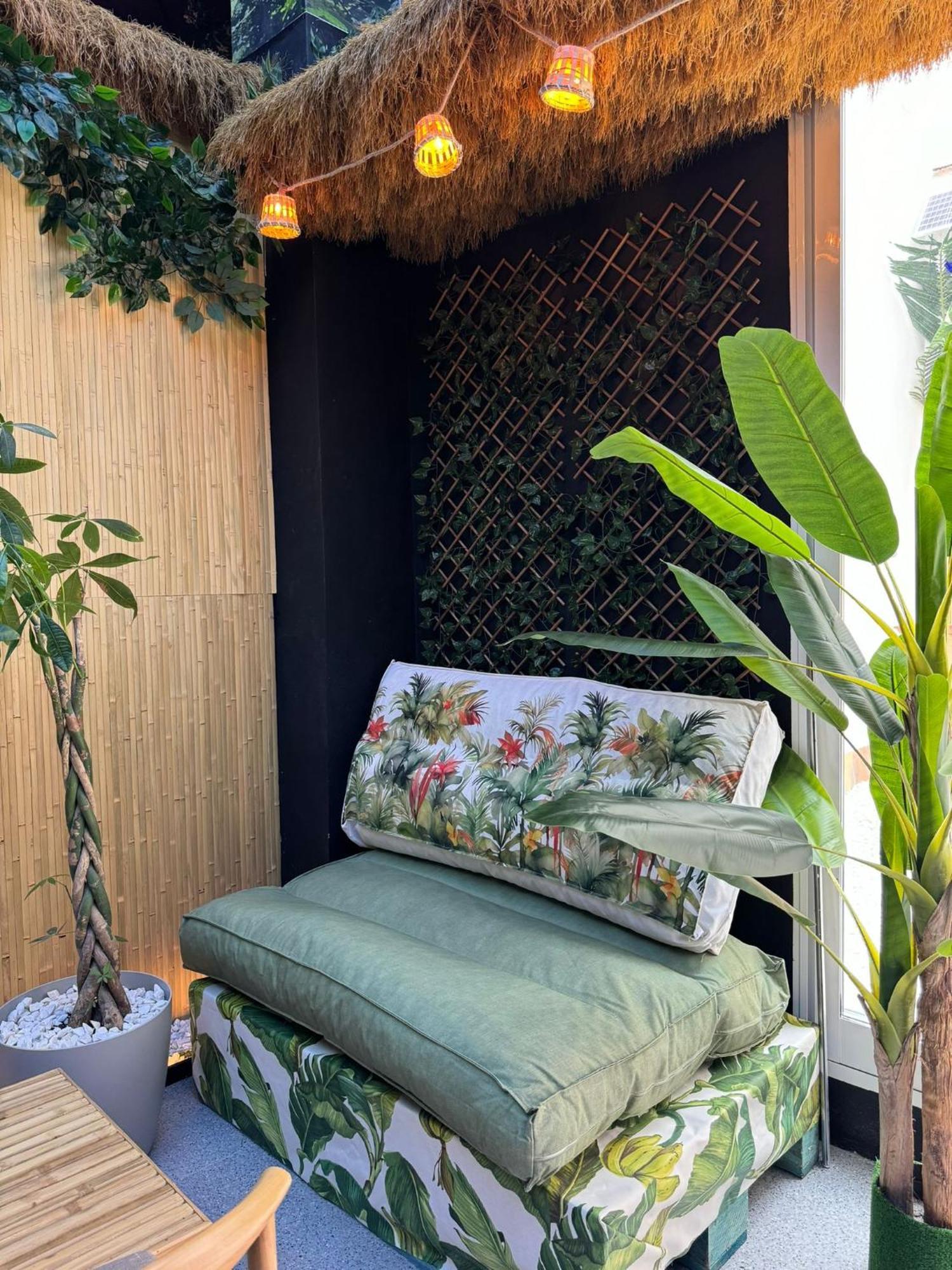 The Pod Suite Hostel Village 발렌시아 외부 사진