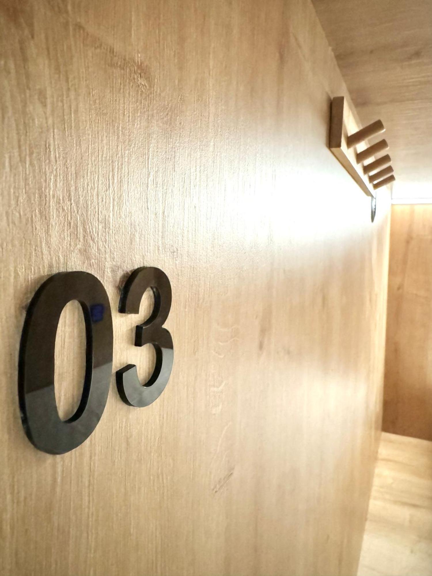 The Pod Suite Hostel Village 발렌시아 외부 사진